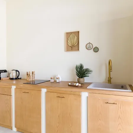 Kartika Charming House *